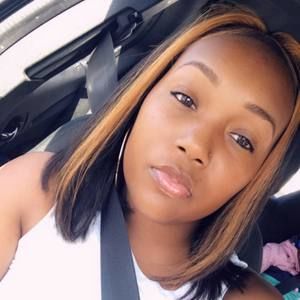 Meet your Posher, Tanika